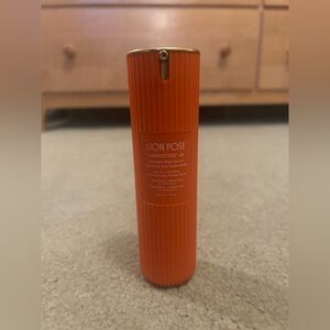 Lion Pose UNSPOTTED 4X Acid Jelly Night Serum